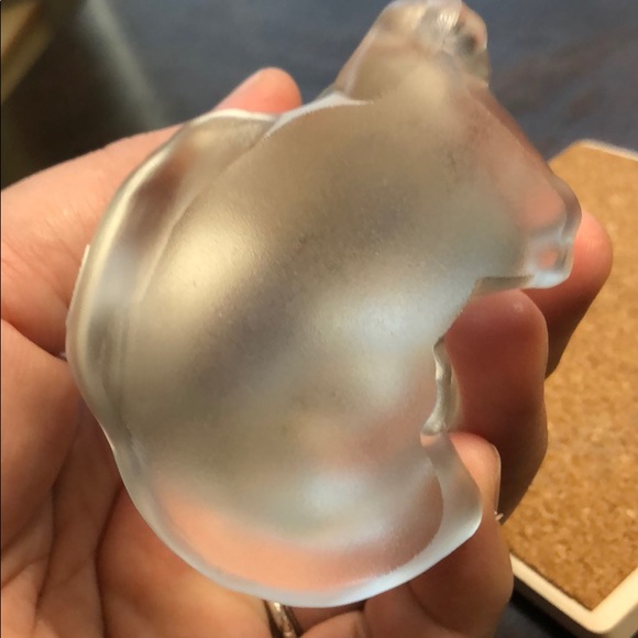 Fenton Frosted Cat - Picture 4 of 5